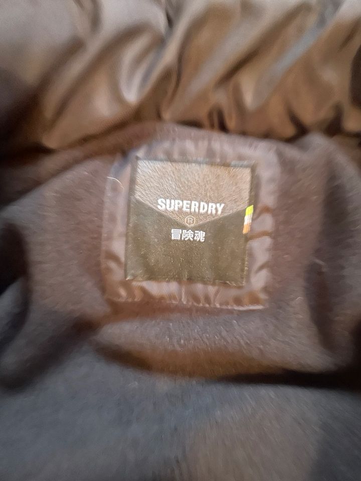 Superdry Jacke NEU in Dormagen