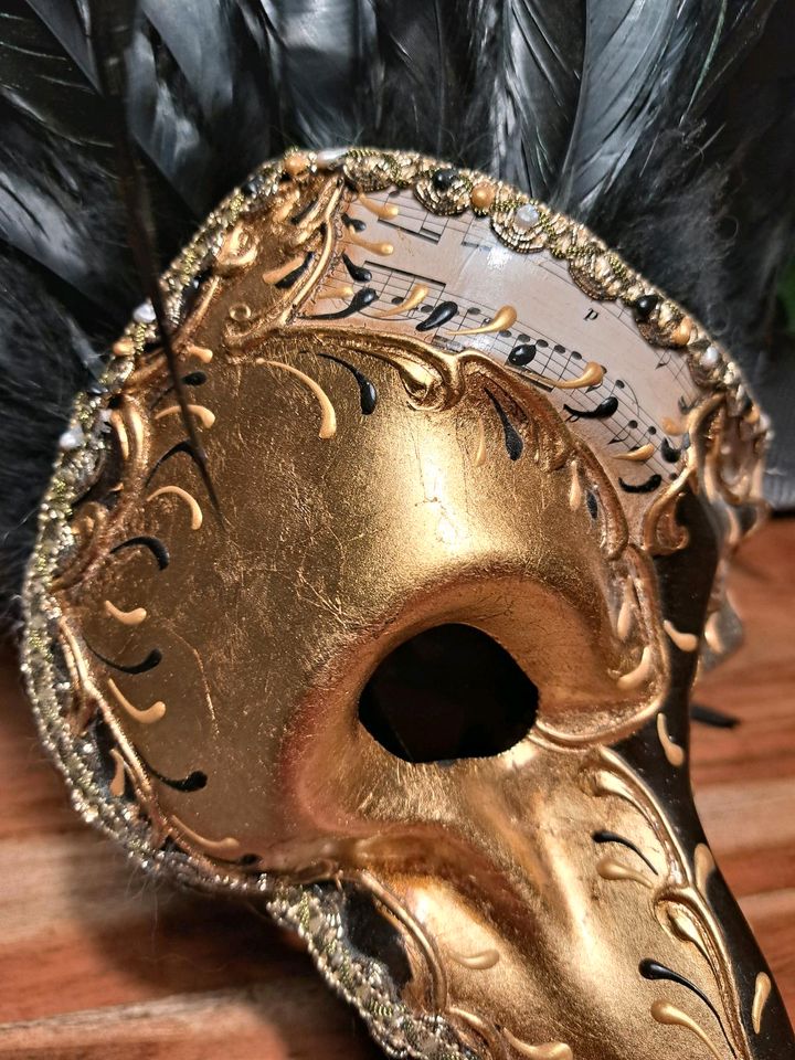 Original venezianische Pestarzt-Maske in Bremen