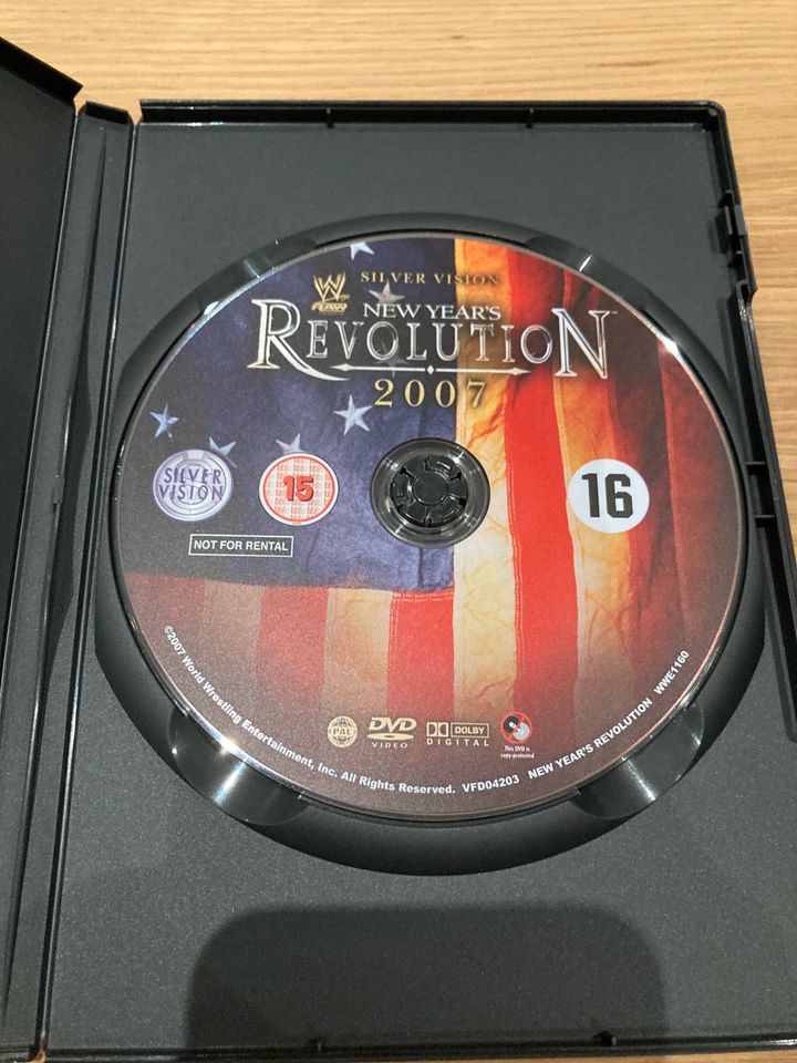 WWE DVD New Year‘s Revolution 2007 in Zwiesel