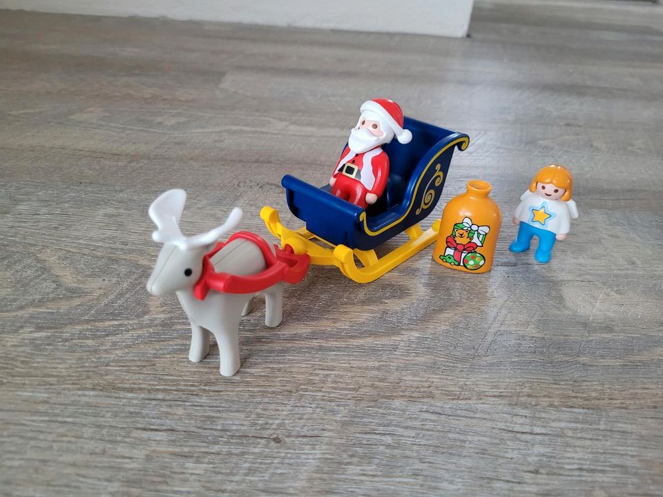 Playmobil 123 Weihnachtsmannschlitten mit Engel , Sack, Rentier in Lehmrade Holstein