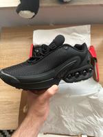 Neu Nike DN Gr. 45 Schwarz mit Box Nordrhein-Westfalen - Bergkamen Vorschau