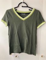 Esprit EDC Baumwolle Tshirt Shirt Sommer Oberteil khaki kurzarm Düsseldorf - Benrath Vorschau