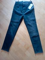 Jeans Hose Gina Laura NEU Größe 40 Niedersachsen - Langwedel Vorschau