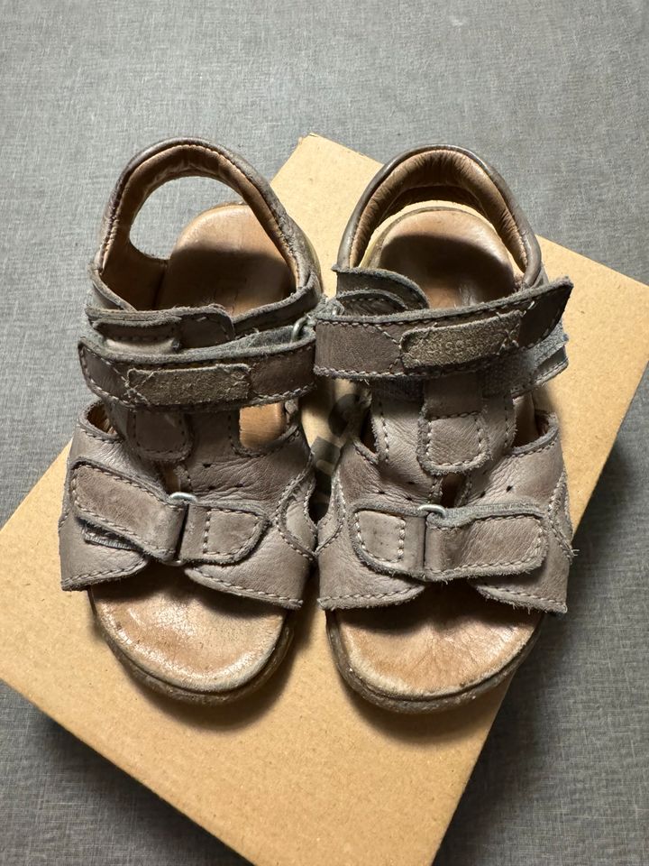 Sandalen von bisgaard Größe 25 in OVP in Essen