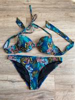 Superdry Bikini blau, Größe 40, Blumen, sehr gut Hessen - Mörfelden-Walldorf Vorschau