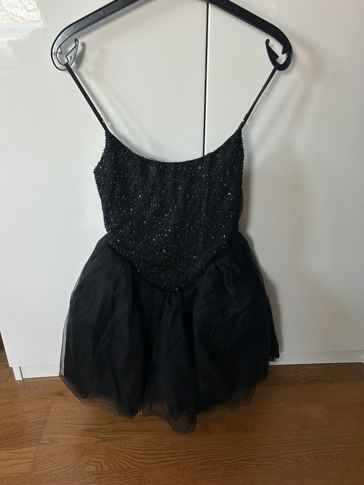 Minikleid mit Korsett und Tüllrock  gr. S Schwarz oh Polly Neu in Hamburg