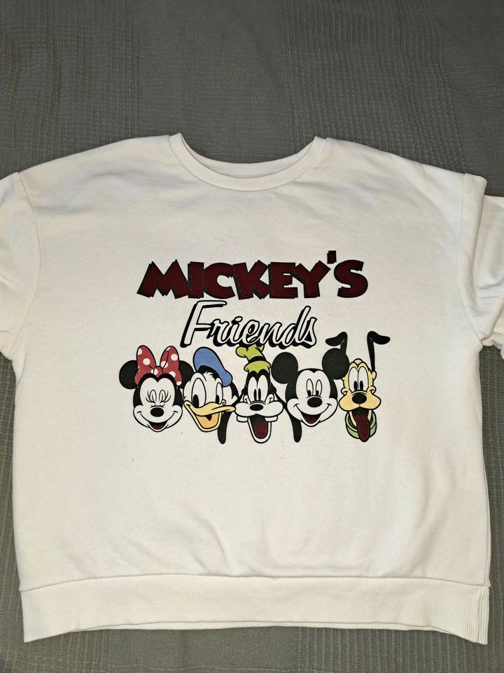 Pulli von Mickey's Friends Gr. M in Lage