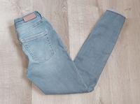 Org. Only Damen Röhren - Jeans Blush Gr. S / 30 wie NEU Hessen - Roßdorf Vorschau