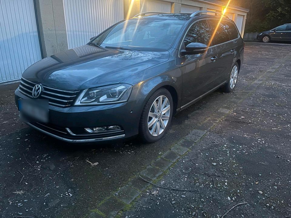 Volkswagen Passat B7 2.0tdi in Leverkusen