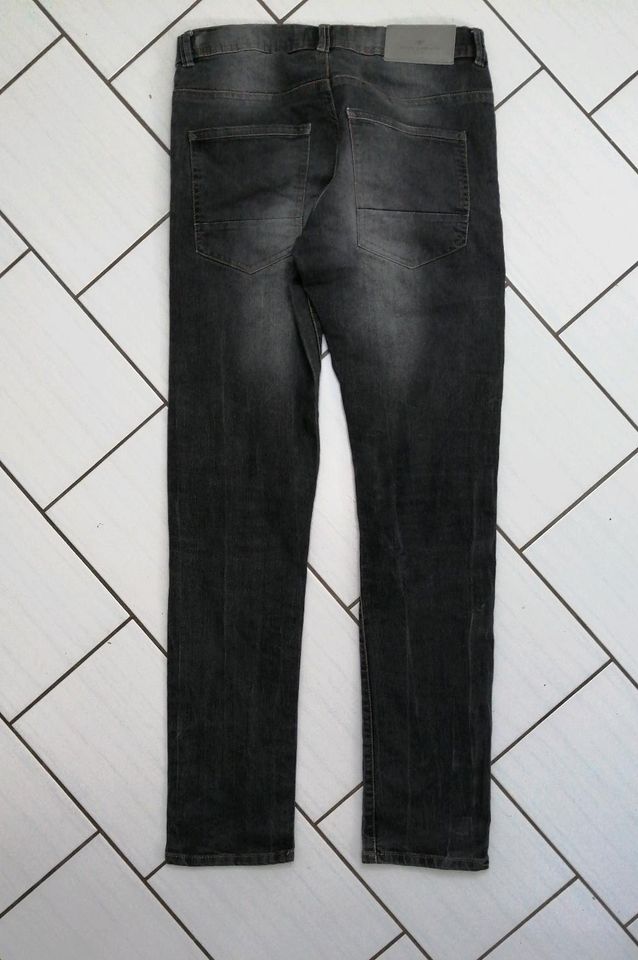 Jeans Tom Tailor Gr L /XL oder 170 Modell Ryan in Arnsberg