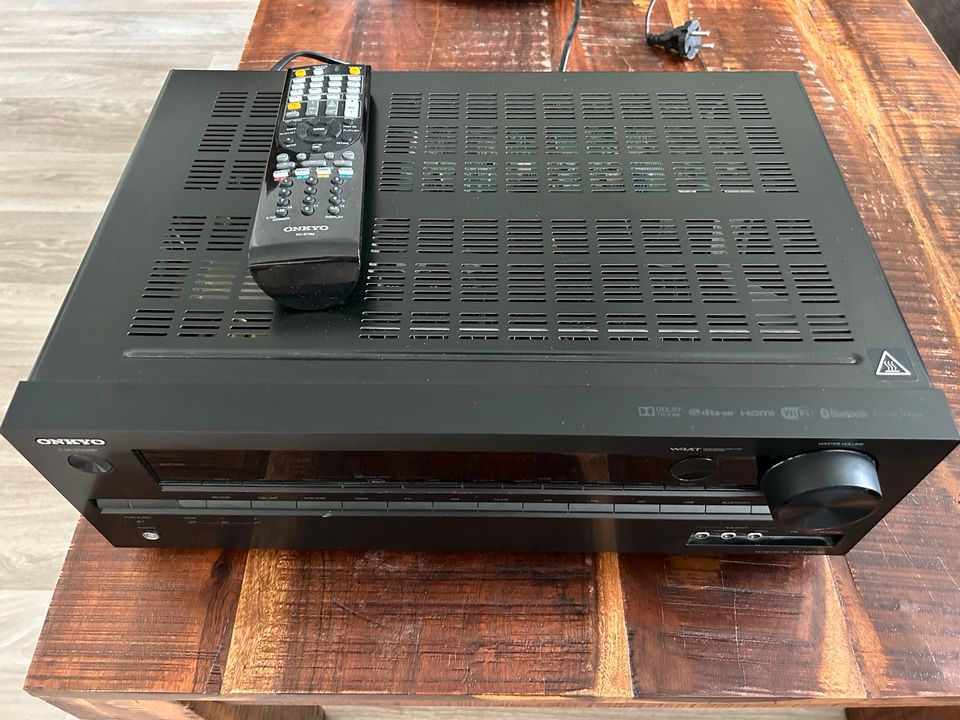 Onkyo TX-NR535 AV in Glauchau