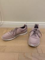 Sportschuhe von Reebok, lila, 40, royalfoamlite Sachsen-Anhalt - Halle Vorschau