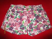 Damen-Shorts - Hot Pants - Gr. 40 Nordrhein-Westfalen - Kirchhundem Vorschau