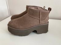 UGG Classic Ultra Mini New Heights Boots Stiefelette Gr. 39 Top Nordrhein-Westfalen - Borgholzhausen Vorschau