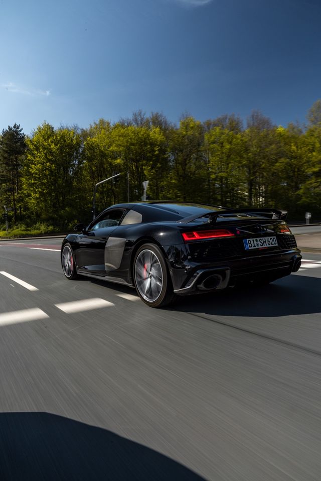 Audi R8 V10 Performance mieten | Sportwagen mieten | RS3 RS6 AMG in Bielefeld