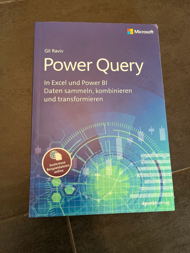 Power Query Microsoft Buch Neuwertig in Frankfurt am Main
