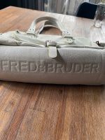 Freds Bruder Tasche Creme weiß neuwertig Nordrhein-Westfalen - Fröndenberg (Ruhr) Vorschau