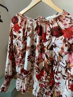 Festliche Bluse von H&M neuwertig Größe S Nordrhein-Westfalen - Dinslaken Vorschau