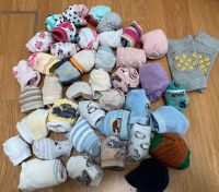 40 Paar Socken/ Söckchen (von Geburt bis ca. 1,5 Jahre) Berlin - Steglitz Vorschau