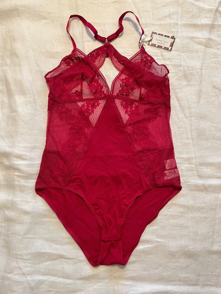 Tommy Hilfiger Damen Body Gr. M oder XL beere rot Neu in Hamm