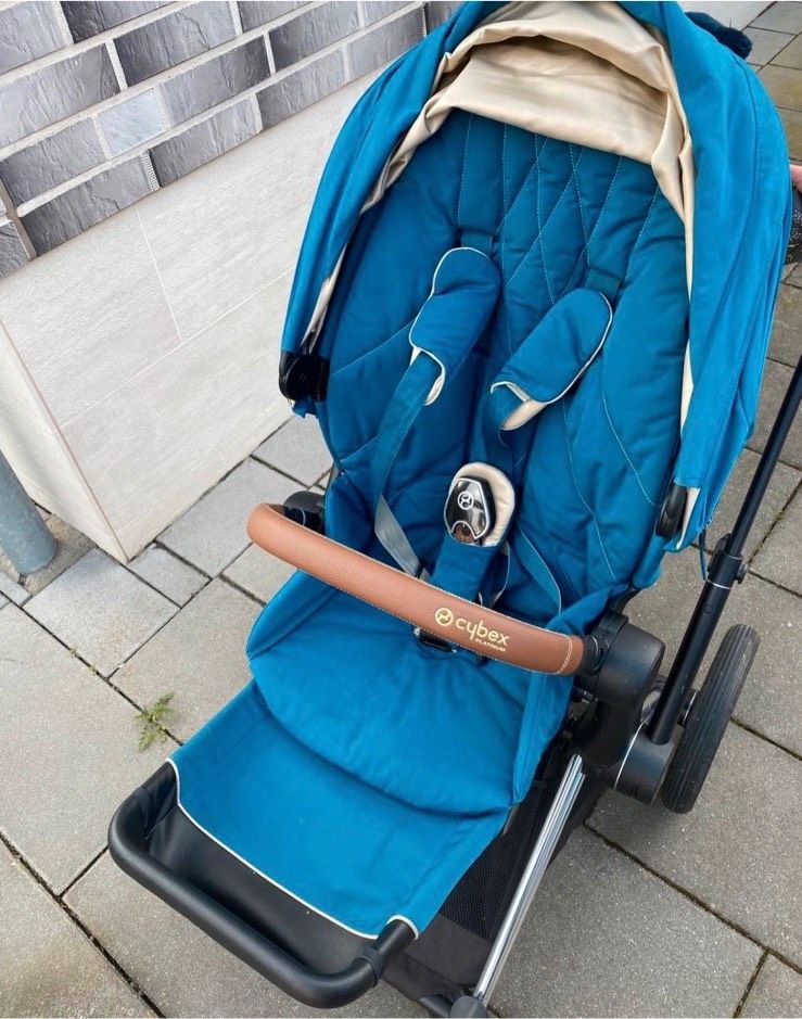 Cybex Priam Platinum Kinderwagen Mountain Blue in Bottrop