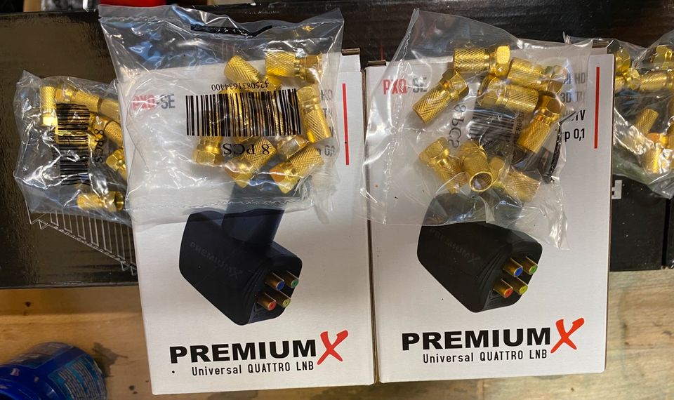 PREMIUMX Multiswitch und 2 mal PREMIUM Universal QUATTRO LNB in Pleidelsheim