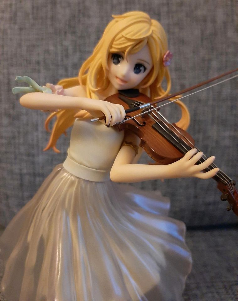 Anime-Figur: Kaori Miyazono - Dress Version (Your Lie in April) in Berlin