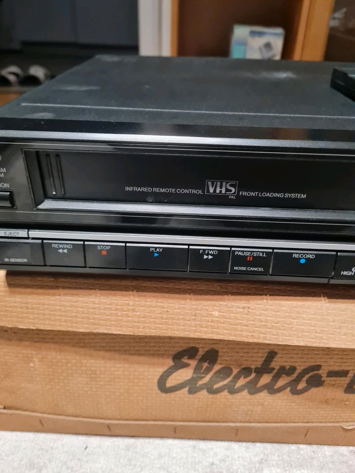 videorecorder schneider SVC262RC mit Fernbedienung Defekt in Siegen