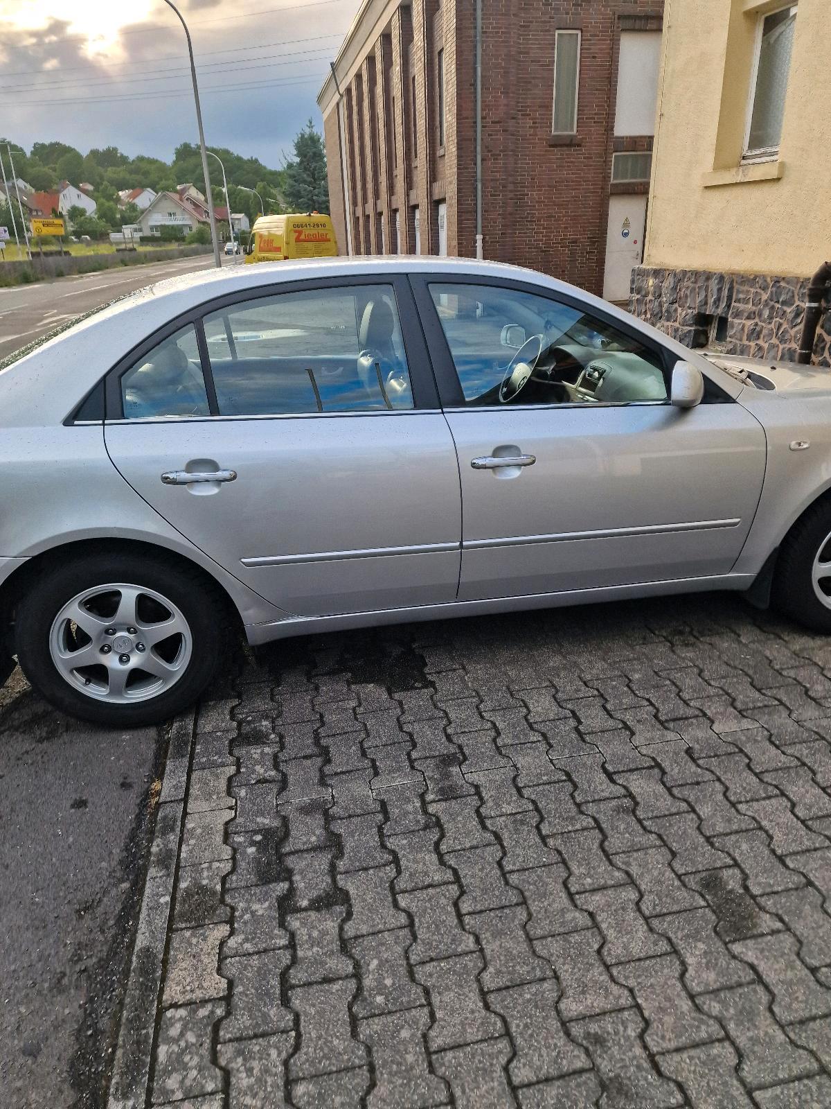 Abbildung des Autos mark Hondai