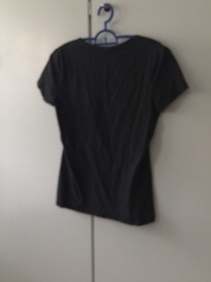 ESPRIT T-Shirt mit kurzem Arm, (grau-) schwarz in Göttingen