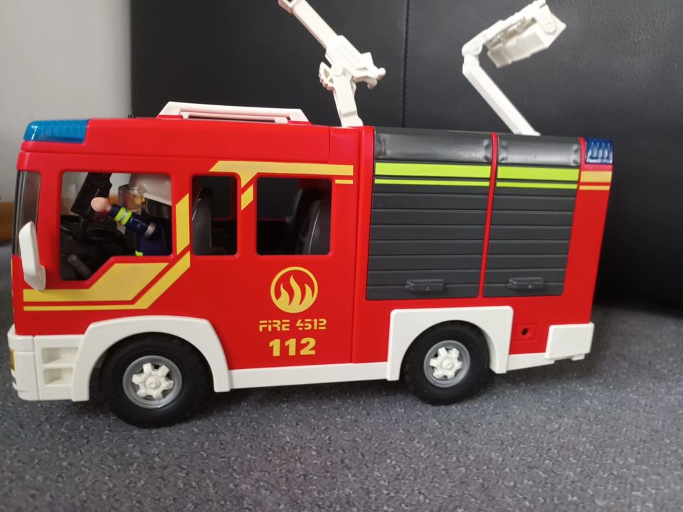 Playmobil 5363 - Feuerwehr - Löschgruppenfahrzeug LF in Bad Schwalbach