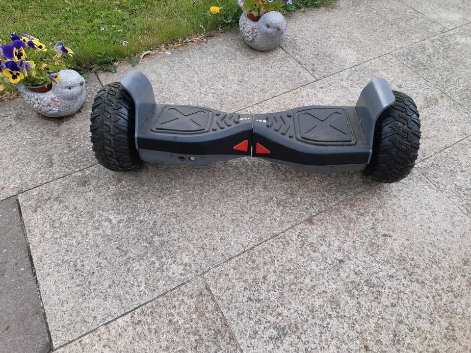 Cooles Hoverboard mit Bluetooth beleuchtung elektro Scooter Black in Weißenfels