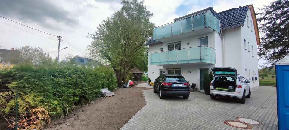 Neubau 3-Zimmer-ETW mit Sonnenbalkon in 3 Fam.-Haus im Grünen und doch zentral mit Luft-Wasser-Wärmepumpe und Photovoltaikanlage zur Stromerzeugung in München