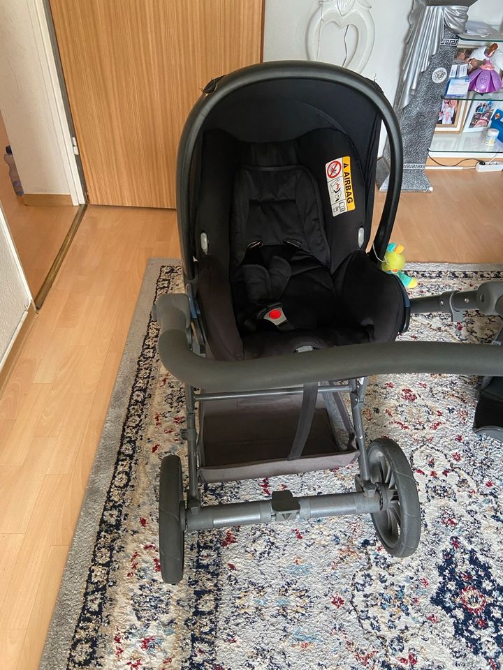 Kinderwagen in Mönchengladbach