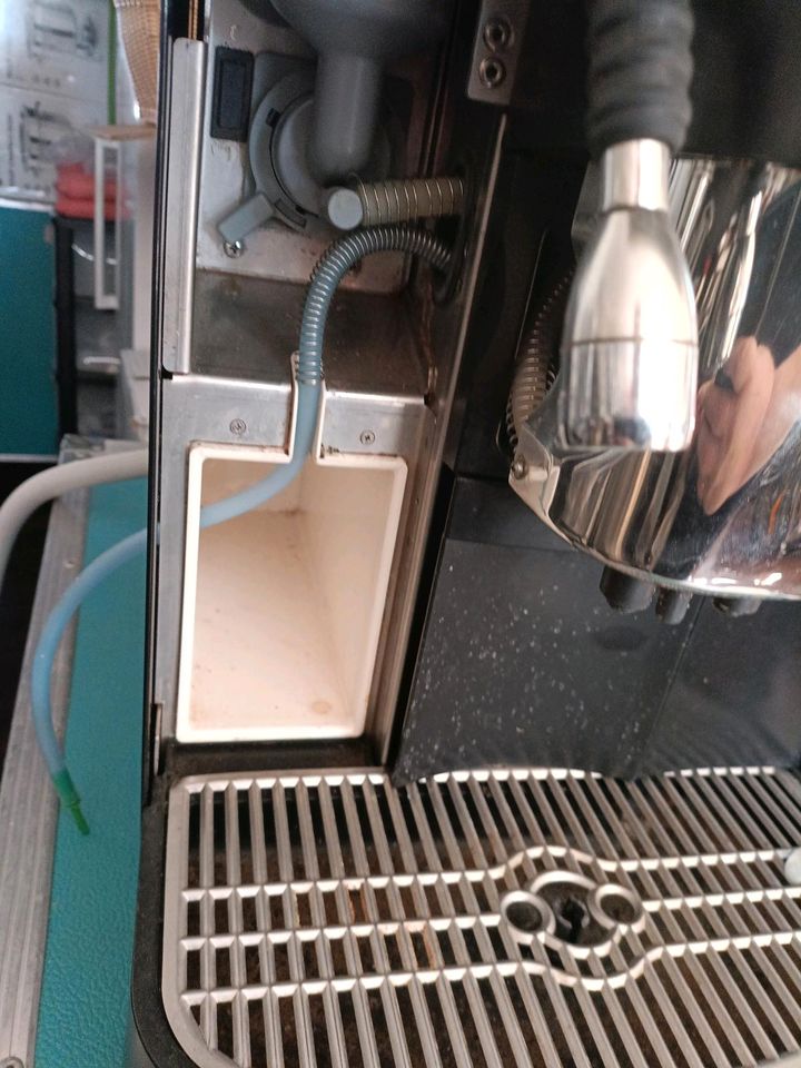 Schaerer vito Kaffeevollautomat Kaffeemaschine in Rastede