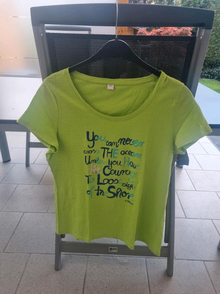 S.Oliver T-Shirt mit Aufdruck,helles grün Gr 44 Schrift dunkelbla in Neustadt b.Coburg
