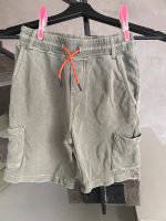 Mini Boden Sweat-Shorts Khaki in Größe 116 Baden-Württemberg - Ohlsbach Vorschau