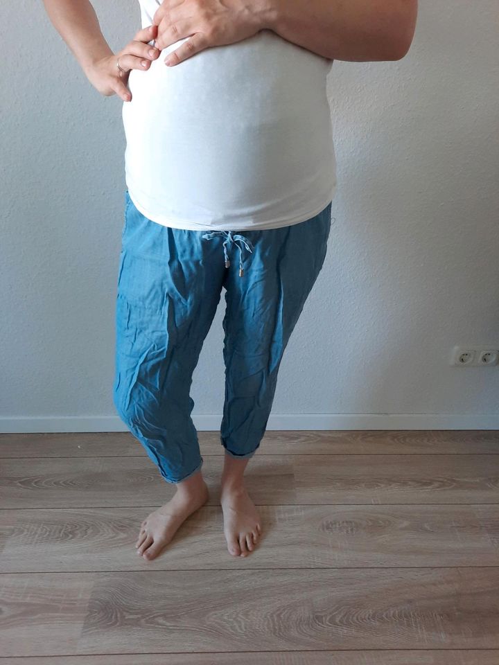 Umstandshose, L, H&M, leichte Boyfriend Jeans, schwanger in Stuttgart
