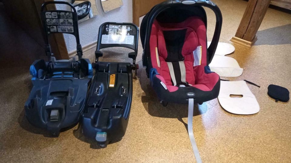 Römer Babysafe Babyschale + Isofix + Belted Base (Oldtimer) in Blaubeuren