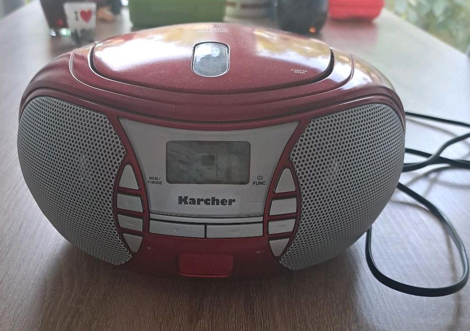 Radio mit CD Fach in Gernsheim 