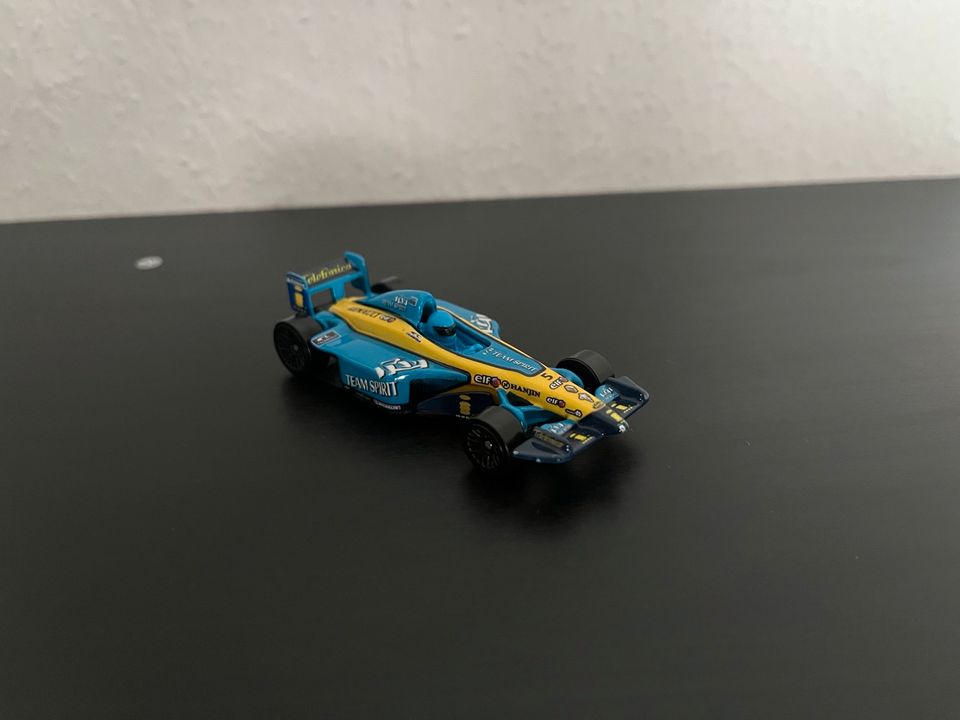 HOT WHEELS RENAULT F1 FORMULA TEAM FERNANDO ALONSO 2006 in Worms