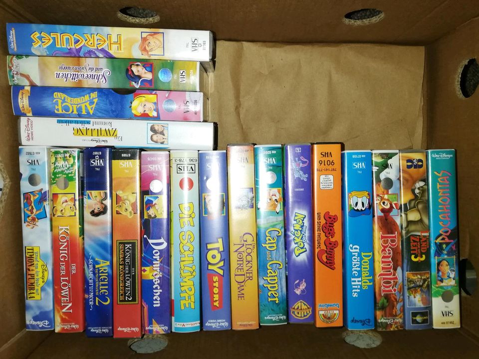 VHS Videokassetten Sammlung Disney 90er Video Filme Kinderfilme in Isernhagen