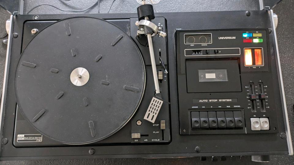 Vintage Hifi Anlage Universum Superelectronic volle Funktion in Köln