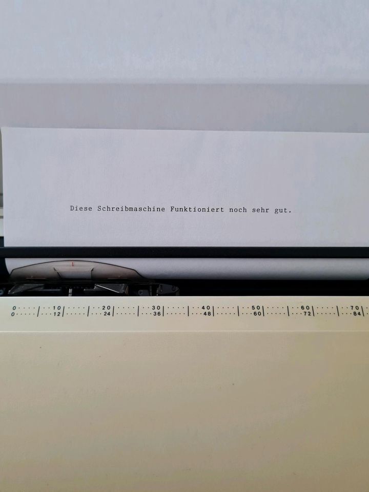 AEG OLYMPIA Carrera S Schreibmaschine in Hamburg