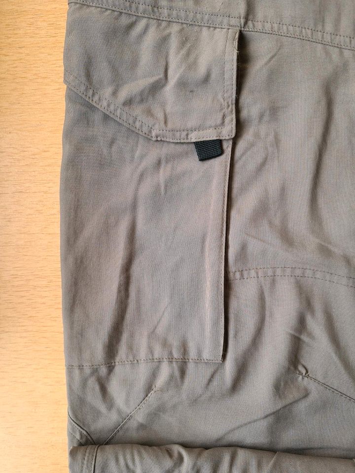 Jack Wolfskin Hose Arbeitshose Wanderhose Gr. 26 grün in Witten