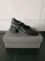 VAGABOND Pumps Gr39 NEU Schwarz NP 149€  99€ Niedersachsen - Oldenburg Vorschau