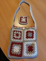 Handarbeit: Granny Square Tasche mit kleinem Etui Niedersachsen - Oldenburg Vorschau