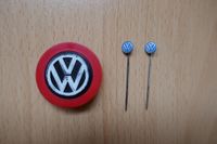 VW Anstecknadel 2x Metall + Ansteckclip Plastik ca.80er Jahre Vahrenwald-List - List Vorschau