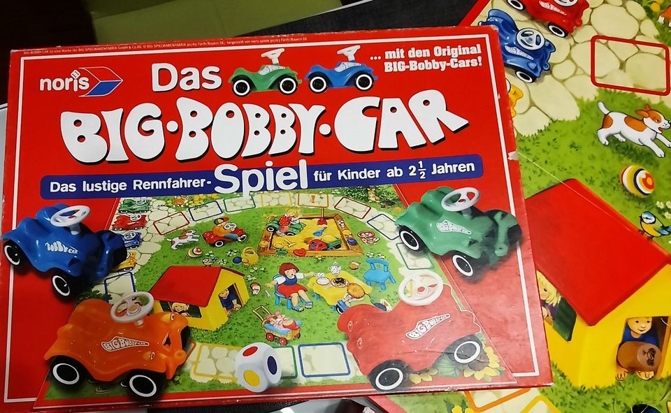 Lustiges Rennfahrer- Spiel für Kinder ab 2 1/2 Jahren in Brannenburg