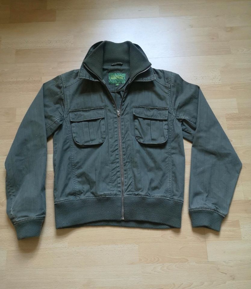 Jacke Blend / Gr. S / Herren / oliv grün in Magdeburg